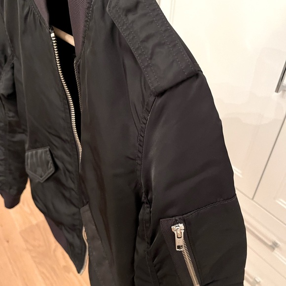 Aritzia Talula Black bomber jacket - Picture 3 of 5